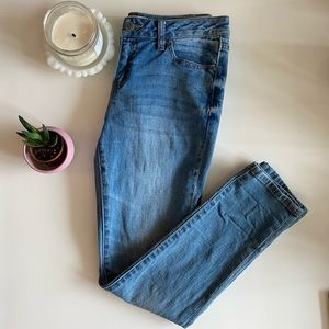 Kenneth Cole skinny jeans